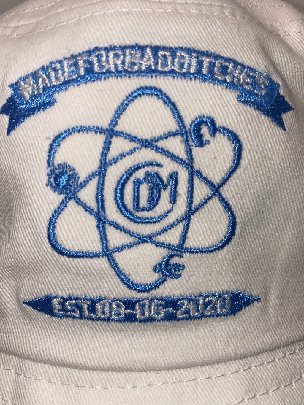 'Wanda' White Bucket